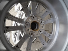 Laden Sie das Bild in den Galerie-Viewer, 4x Alufelge 17 Zoll 7.5" 5x112 27ET Glanz Graphit BMW 5 G31 Rim Wheel FEL9130290842sq