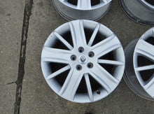 Load image into Gallery viewer, 1x Alufelge 17 Zoll 7.0" 5x108 Glanz Silber 8200367646 Renault Laguna Rim Wheel FEL8627657578td