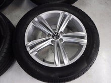 Load image into Gallery viewer, 4x Alufelge 18 Zoll 7.0" 5x112 43ET 5NA601025M VW Tiguan Sharan Rim Wheel FEL6035815344xy