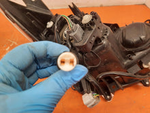 Load image into Gallery viewer, Frontscheinwerfer Mazda III 21148-20-E426 Links Scheinwerfer Headlight SCH6917322213mv