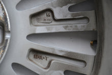 Laden Sie das Bild in den Galerie-Viewer, 1x Alufelge 18 Zoll 7.0&quot; 5x114.3 38ET Mitsubishi Outlander Eclipse Cross