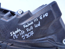 Laden Sie das Bild in den Galerie-Viewer, Frontscheinwerfer Skoda Fabia III 6V1941015F Full LED Links Headlight