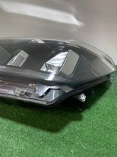 Laden Sie das Bild in den Galerie-Viewer, Frontscheinwerfer VW Crafter 7C1941005 Links Scheinwerfer Headlight SCH4672710053ol