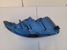 Laden Sie das Bild in den Galerie-Viewer, Frontscheinwerfer Ford Mondeo DS73-13W030-AE Links Scheinwerfer Headlight