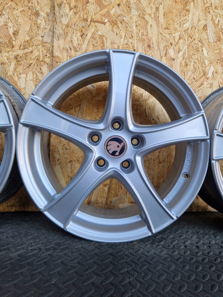 4x Alufelge 17 Zoll 6.5" 5x112 41ET Glanz Silber KBA50398 Audi I Rim Wheel FEL7658214849qm