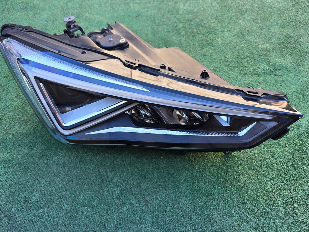 Frontscheinwerfer Seat Tarraco 5FJ941008D Full LED Rechts Scheinwerfer Headlight SCH5125744913yg