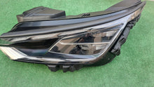Laden Sie das Bild in den Galerie-Viewer, Frontscheinwerfer Kia Ev6 220504A5170242 Links Scheinwerfer Headlight