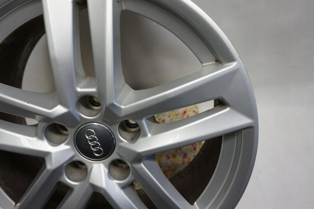 1x Alufelge 17 Zoll 7.0" 5x112 42ET Glanz Silber 8W0601025P Audi A4 B9 Rim Wheel FEL3206109765us