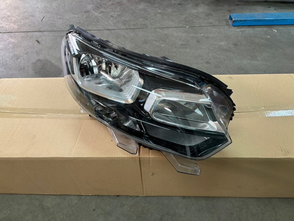 Frontscheinwerfer Citroën Spacetourer 9808567680 Rechts Scheinwerfer Headlight