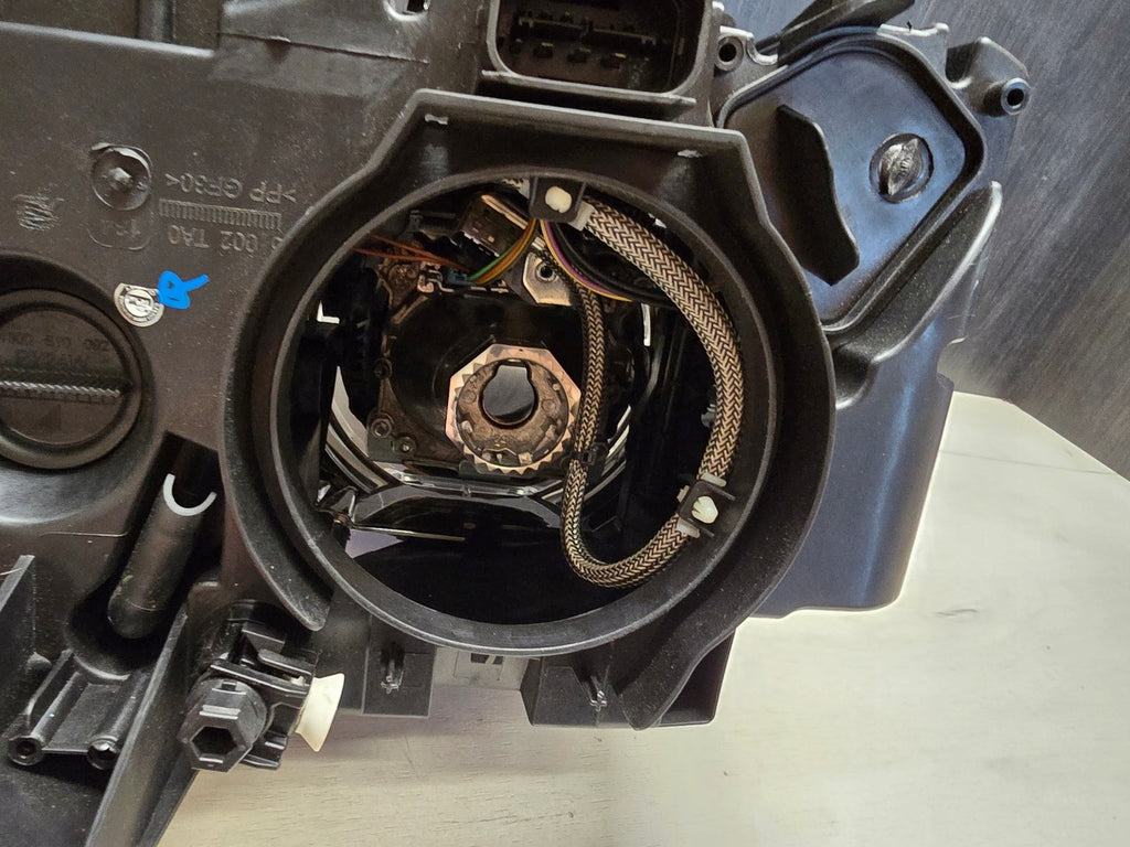 Frontscheinwerfer BMW X5 E70 7221896 Xenon Rechts Scheinwerfer Headlight SCH2886848874pc