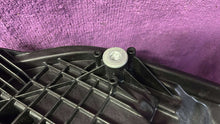 Laden Sie das Bild in den Galerie-Viewer, Frontscheinwerfer Land Rover Range I L460 M8E2-13W030-EM Links Headlight SCH5660379133hi