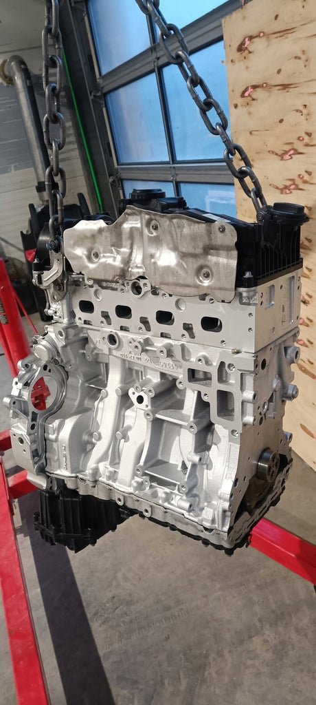 Motor Mercedes-Benz Engine OM 654.920 2.0 Diesel Engine Unkomplett Überholt