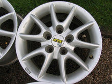 Laden Sie das Bild in den Galerie-Viewer, 1x Alufelge 15 Zoll 7.0&quot; 5x112 38ET Glanz Silber Audi Rim Wheel