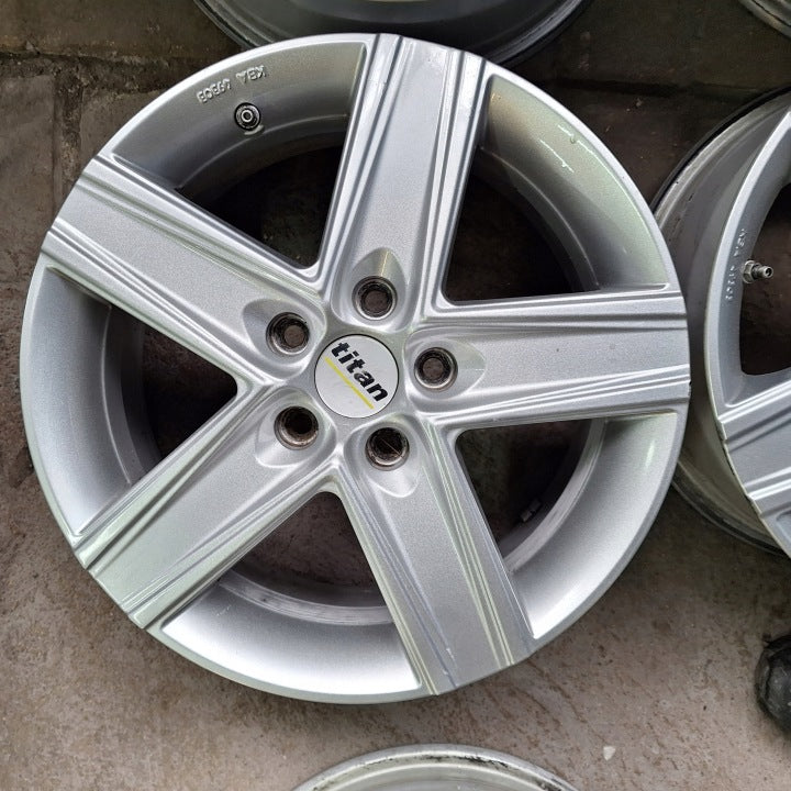 4x Alufelge 16 Zoll 7.0" 5x108 48ET Ford Fiesta Focus C-Max V50 Rim Wheel FEL6192577937ss