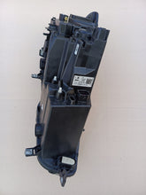 Laden Sie das Bild in den Galerie-Viewer, Frontscheinwerfer Seat Tarraco 5FJ941007D LED Links Scheinwerfer Headlight SCH2131751133za