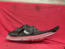 Laden Sie das Bild in den Galerie-Viewer, Frontscheinwerfer Ford Focus F1EB-13D155-AD Links Scheinwerfer Headlight SCH1911414981ea
