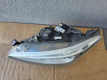 Laden Sie das Bild in den Galerie-Viewer, Frontscheinwerfer BMW 1 F20 7229677-11 Xenon Links Scheinwerfer Headlight SCH2965594182cz