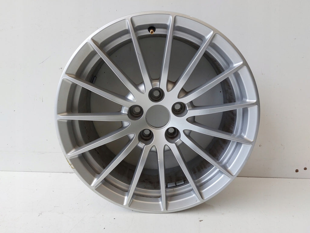 1x Alufelge 17 Zoll 7.5" 5x112 29ET Glanz Silber 8W0601025AE Audi A4 B9