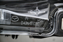 Laden Sie das Bild in den Galerie-Viewer, Frontscheinwerfer Mazda II D43N-51030 LED Rechts Scheinwerfer Headlight