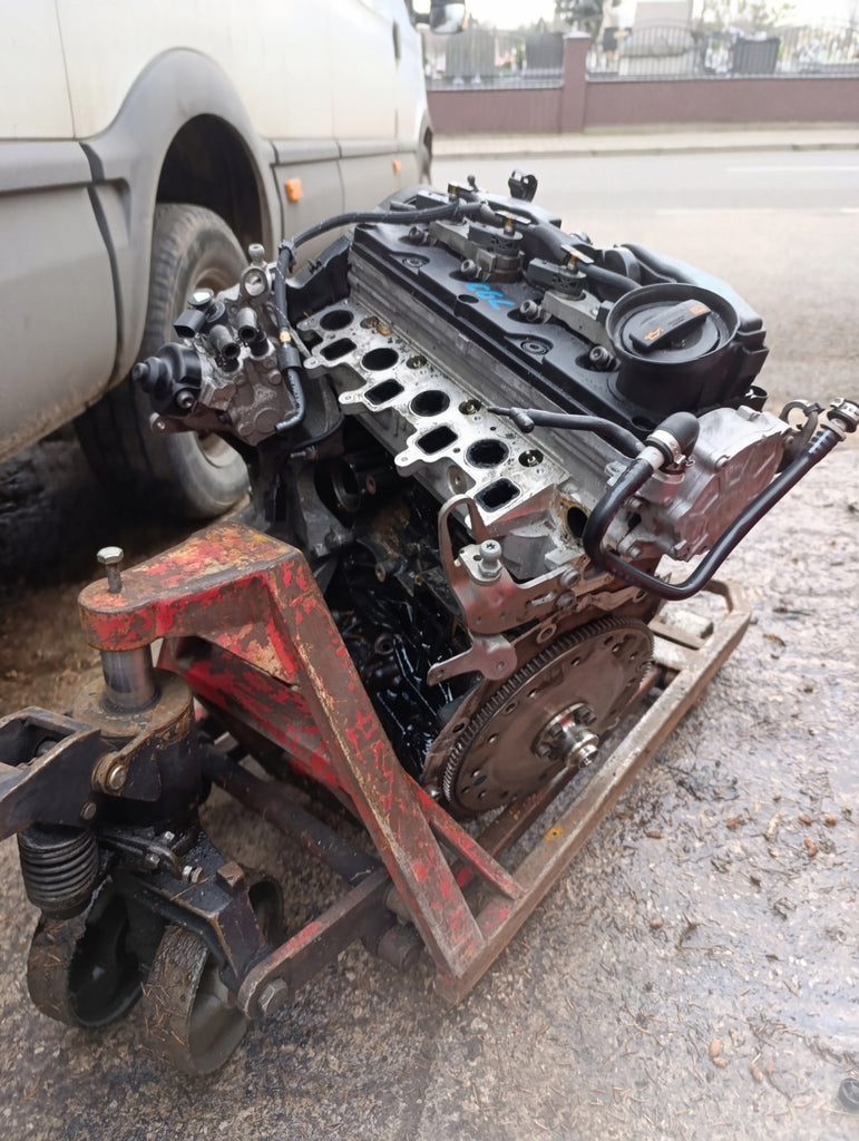 Motor Audi CGL 2.0 TDI 177PS Diesel Engine Unkomplett