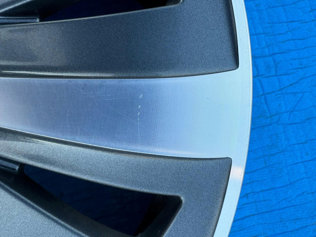 1x Alufelge 17 Zoll 6.5" 5x112 41ET Glanz Graphit 3V0601025AH Mg Superb FEL1872847046qx
