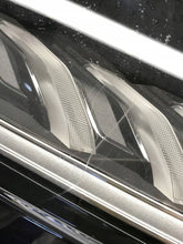 Laden Sie das Bild in den Galerie-Viewer, Frontscheinwerfer Audi Q8 4M8941036 Rechts Scheinwerfer Headlight SCH3634753008xq