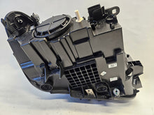 Laden Sie das Bild in den Galerie-Viewer, Frontscheinwerfer BMW X1 F48 7346533-13 LED FALSE Scheinwerfer Headlight SCH4130550373tu