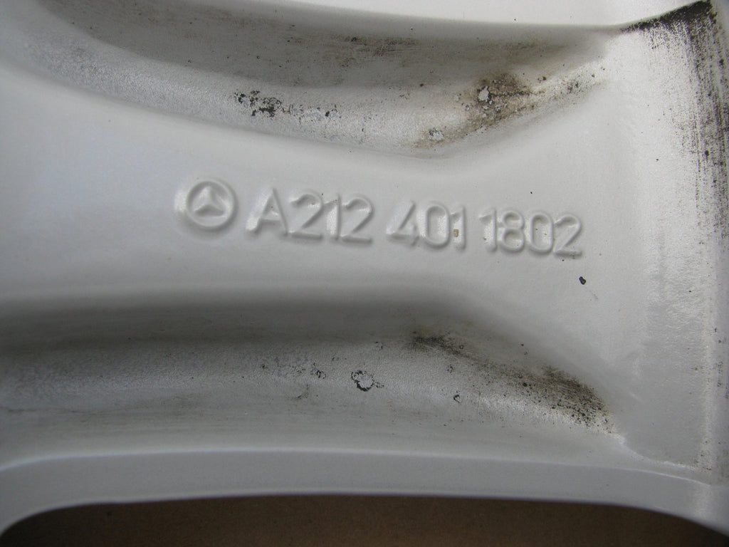 1x Alufelge 17 Zoll 8.5" 5x112 48ET Matt Silber A2124011802 Mercedes-Benz W212