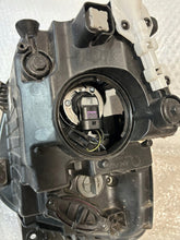 Laden Sie das Bild in den Galerie-Viewer, Frontscheinwerfer Hyundai Tucson N792112020 Rechts Scheinwerfer Headlight