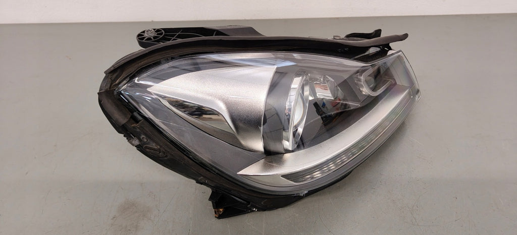Frontscheinwerfer Mercedes-Benz W204 A2048204439 0301270282 LED Rechts Headlight SCH2710500501gg