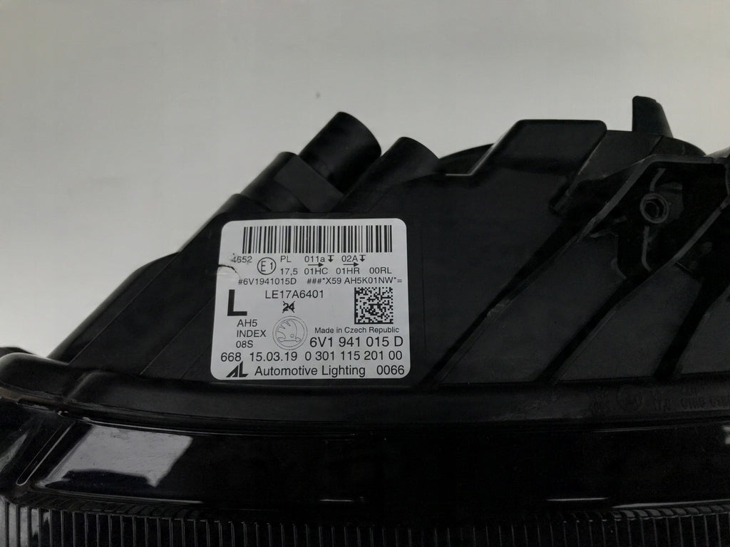 Frontscheinwerfer Skoda Fabia III 6V1941015D LED Links Scheinwerfer Headlight