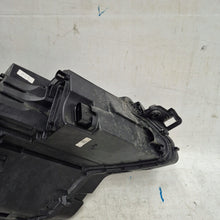 Laden Sie das Bild in den Galerie-Viewer, Frontscheinwerfer Skoda Karoq 57B941015D Links Scheinwerfer Headlight SCH8417705811tc