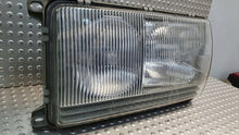 Laden Sie das Bild in den Galerie-Viewer, Frontscheinwerfer Mercedes-Benz W123 AWU14532 Links Scheinwerfer Headlight