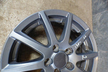 Laden Sie das Bild in den Galerie-Viewer, 1x Alufelge 16 Zoll Hyundai I30 Rim Wheel FEL1724546931sz