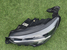 Laden Sie das Bild in den Galerie-Viewer, Frontscheinwerfer Opel Corsa F 39162653 LED Links Scheinwerfer Headlight SCH3089604829ue