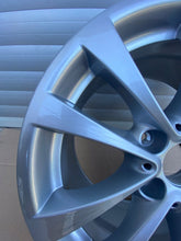 Laden Sie das Bild in den Galerie-Viewer, 1x Alufelge 17 Zoll 7.0" 5x120 34ET 6859025 BMW F34 Rim Wheel FEL8652125632nx