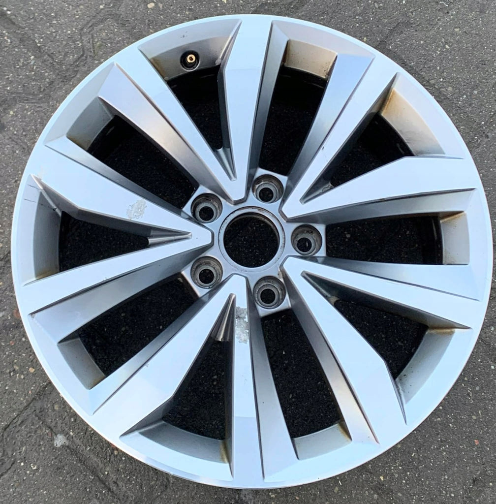 1x Alufelge 17 Zoll 7.0" 5x112 45ET 2GA601025P VW T-Roc Rim Wheel FEL9178367940vz
