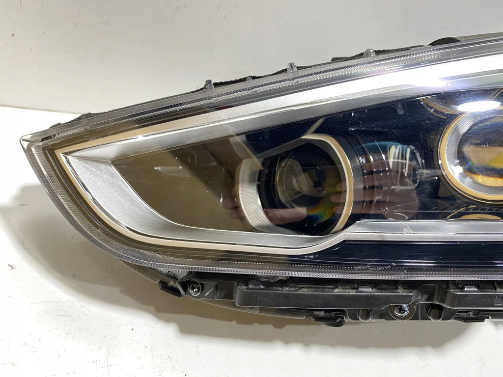 Frontscheinwerfer Hyundai I30 III 92101G4XXX LED Ein Stück (Rechts oder Links)