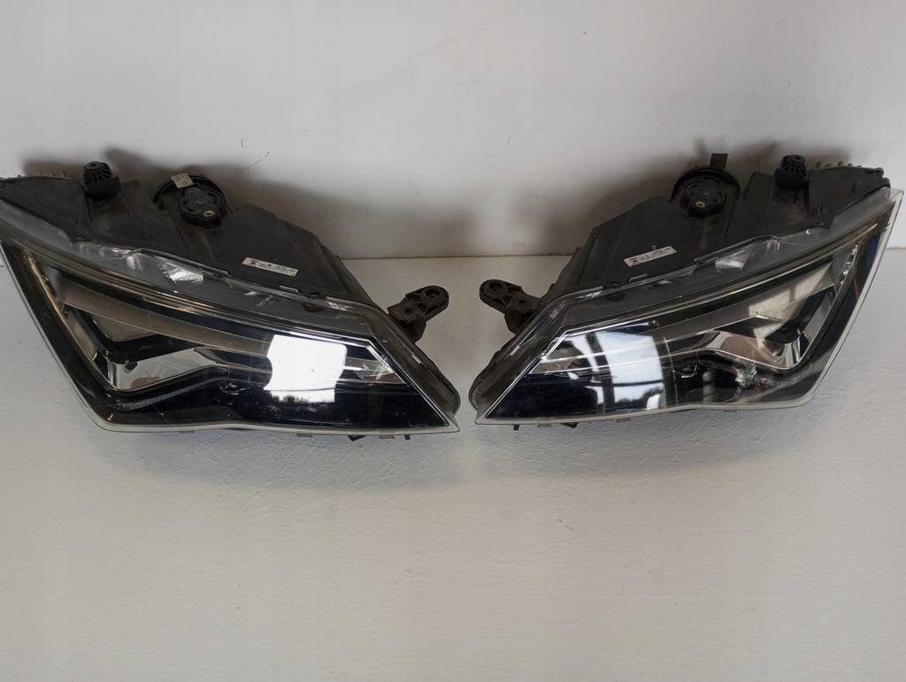 Frontscheinwerfer Seat Ateca 576941008D Full LED Ein Stück (Rechts oder Links) SCH4766641880wh