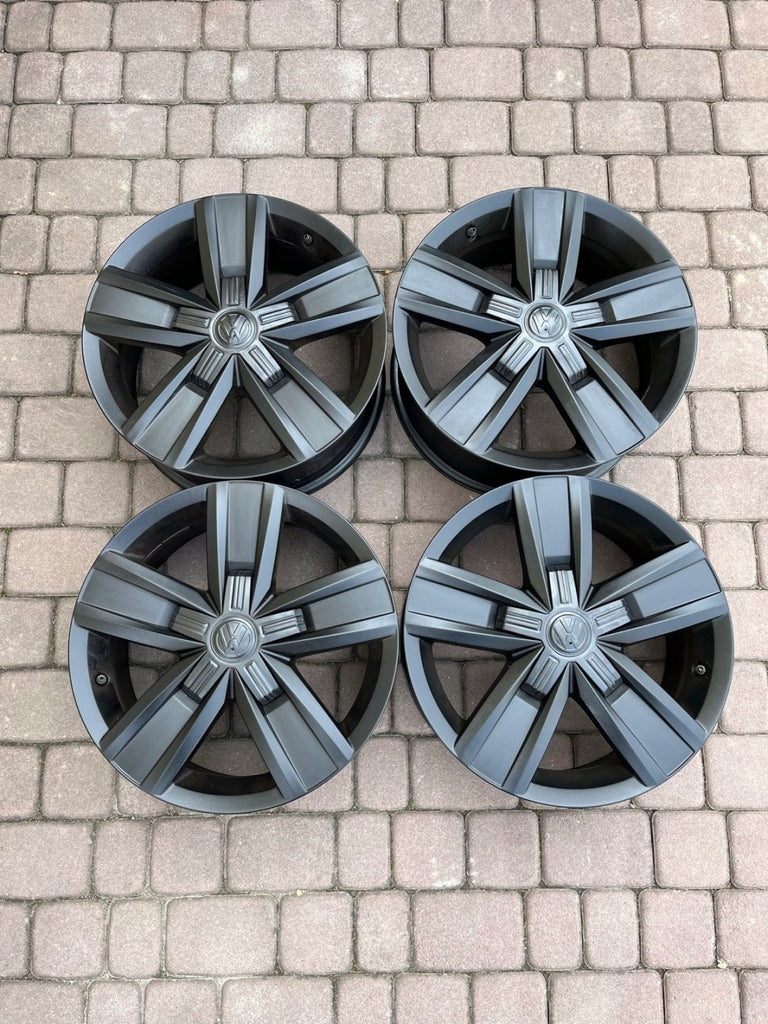 4x Alufelge 17 Zoll 7.0" 5x120 55ET Matt Schwarz 7E0601025P VW Multivan FEL5125066094mj