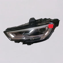 Laden Sie das Bild in den Galerie-Viewer, Frontscheinwerfer Audi A3 8V0941005E Xenon Links Scheinwerfer Headlight