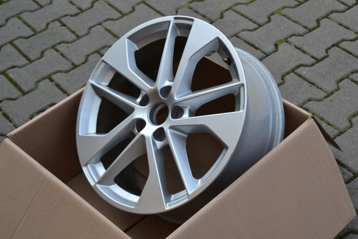 1x Alufelge 18 Zoll 7.0" 5x112 45ET 81A601025E Audi Rim Wheel FEL9867469741om