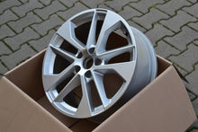 Laden Sie das Bild in den Galerie-Viewer, 1x Alufelge 18 Zoll 7.0" 5x112 45ET 81A601025E Audi Rim Wheel FEL9867469741om
