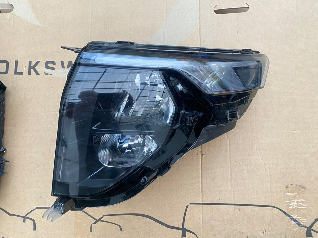 Frontscheinwerfer Ford Courier R2X6-13E015-AE Links Scheinwerfer Headlight SCH5330217743kw