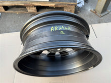 Load image into Gallery viewer, 1x Alufelge 17 Zoll 7.0" 5x114.3 35ET 403002540R Renault Arkana I Rim Wheel FEL4832564457tq
