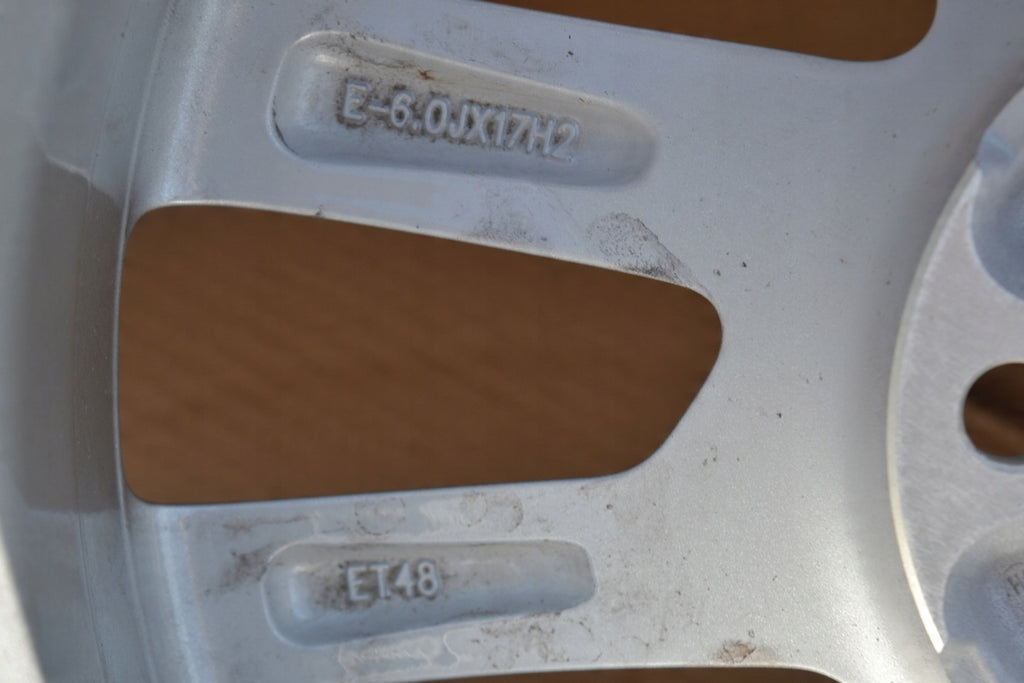 1x Alufelge 17 Zoll 6.0" 5x112 48ET Glanz Silber 8V0601025DH Audi Rim Wheel