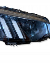Laden Sie das Bild in den Galerie-Viewer, Frontscheinwerfer Peugeot 2008 208 II BWG1713 Rechts Scheinwerfer Headlight SCH2023838014lp