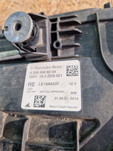 Laden Sie das Bild in den Galerie-Viewer, Frontscheinwerfer Mercedes-Benz W206 A2069068204 LE19A6437 Rechts Headlight SCH2942462443ko
