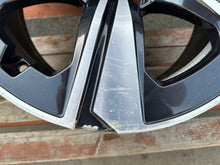 Laden Sie das Bild in den Galerie-Viewer, 1x Alufelge 17 Zoll 7.5&quot; 5x112 30ET Glanz Schwarz 6896764 BMW 4 G26 Rim Wheel