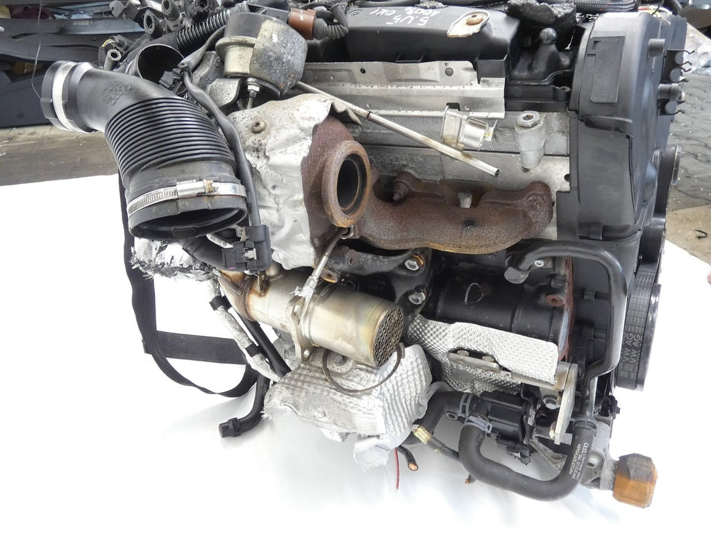 Motor Audi C7 A4 B8 CSUB 2.0 TDI 136PS 100kW Diesel Engine Unkomplett